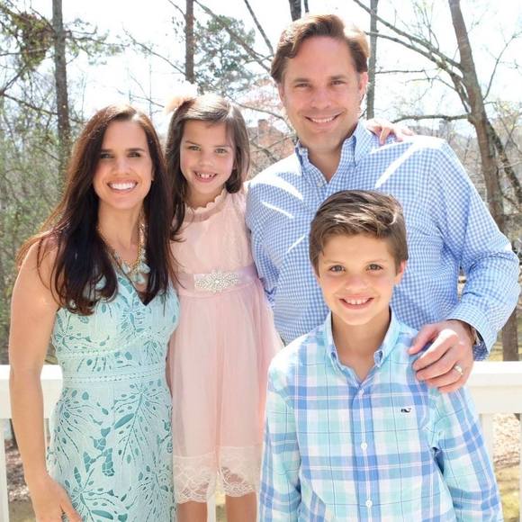 Meet your Posher, Erica - Picture 1 of 1